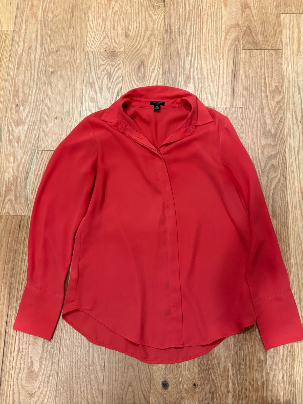 Ann Taylor Women’s Red/Orange Button-Front Blouse XSP